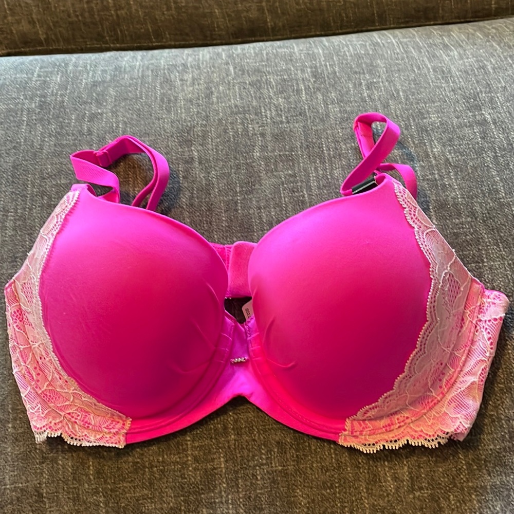 Victoria’s Secret Lined Demi Bra Hot Pink with Lace Size 34D